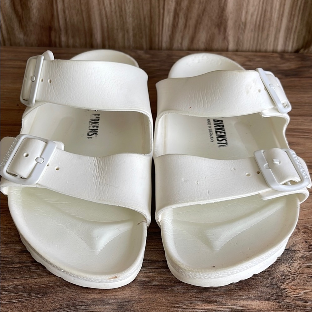 Pre-owned BIRKENSTOCK Arizona WHITE Eva Slides BIRKS Size 39 L 8 M 6 UNISEX